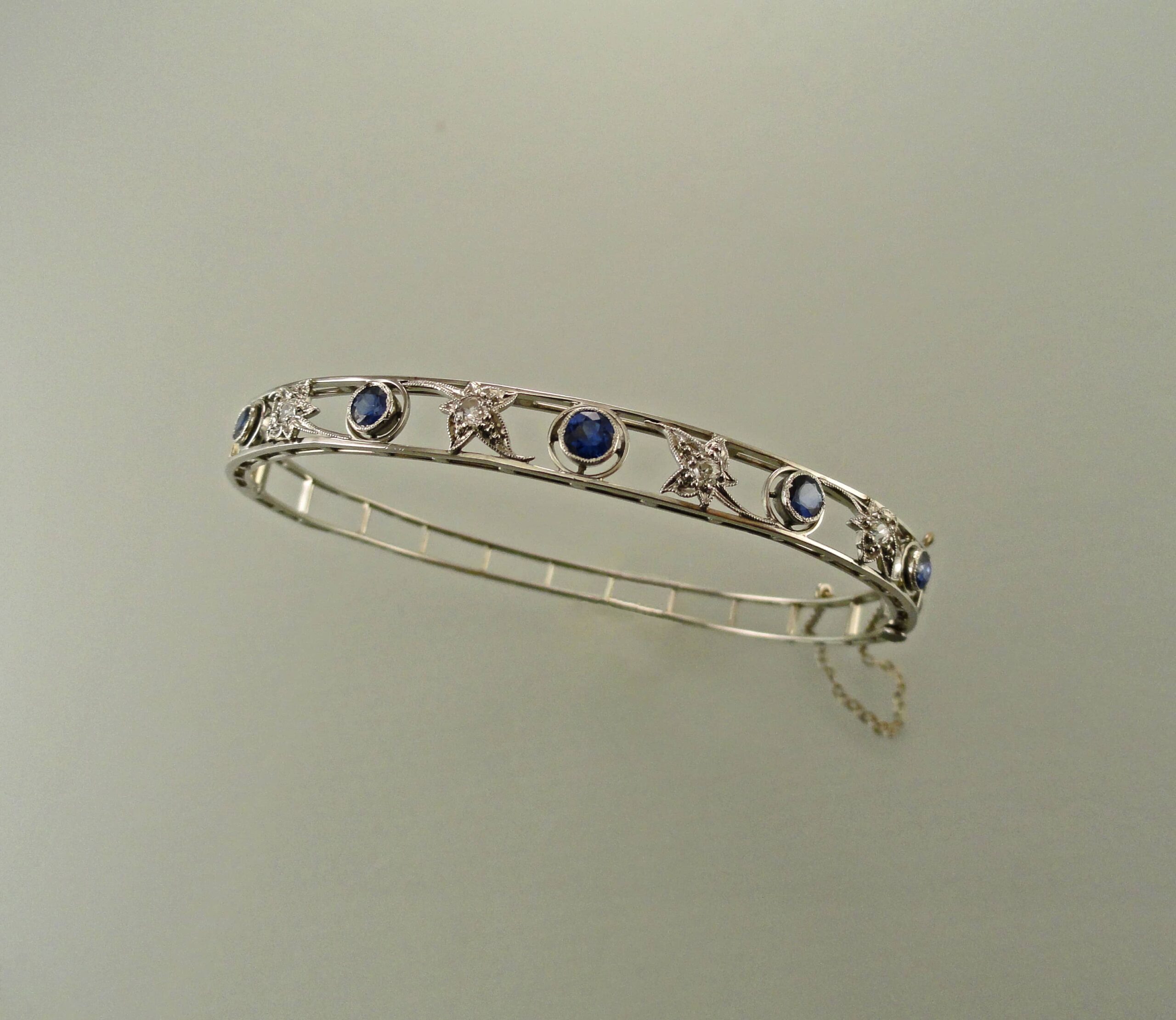 Art Deco Platinum, Sapphire and Diamond Bracelet (A879)